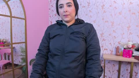 Taylor Bennet online show from September 17, 12:07 pm