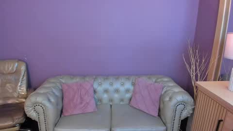 Taylor Bennet online show from September 18, 12:07 pm