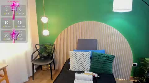 Taylor Bennet online show from September 21, 12:07 pm