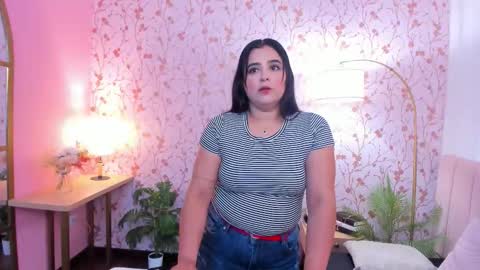 Taylor Bennet online show from January 6, 11:47 am