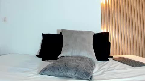 Snapshot of taylor_evanss1 chatting on September 11, 8:42 pm Taylor online show from September 11, 8:42 pm