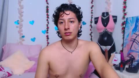 Taylorsweet1111 online show from February 25, 8:13 am