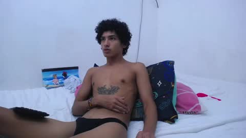 Tayron online show from December 22, 8:47 pm