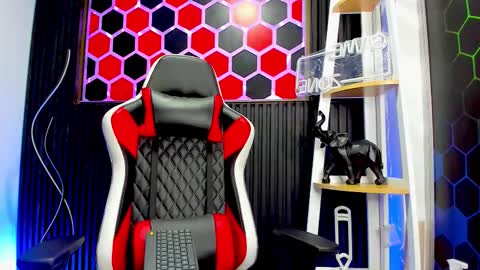 Sofia online show from March 23, 8:13 pm