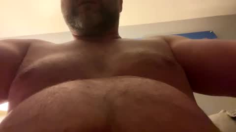 Snapshot of tbiz82 chatting on January 27, 6:41 am Tbiz82 online show from January 27, 6:41 am