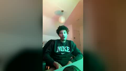 Snapshot of tdr1998 chatting on February 25, 12:04 pm tdr1998 online show from February 25, 12:04 pm