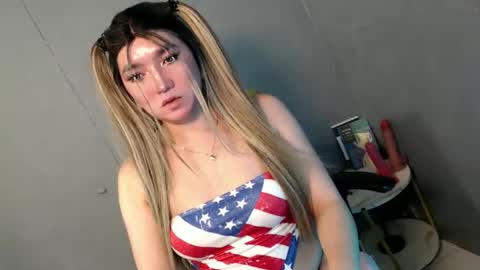 ellaine online show from February 23, 1:13 am