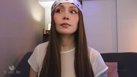 Leo and Luna online show from October 22, 1:44 pm