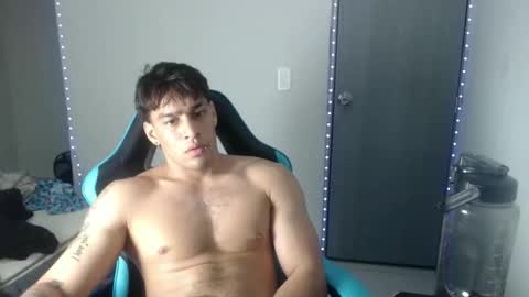 Snapshot of team23hot0 chatting on November 7, 3:06 am team23hot0 online show from November 7, 3:06 am