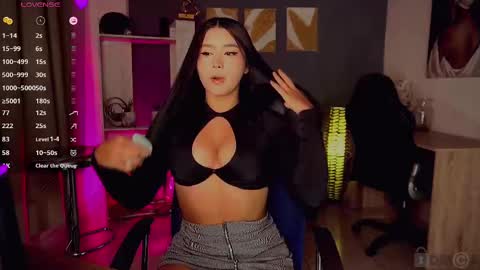 Snapshot of team_soler chatting on February 23, 3:24 am Loren Soler Sophie Soler 19 years online show from February 23, 3:24 am