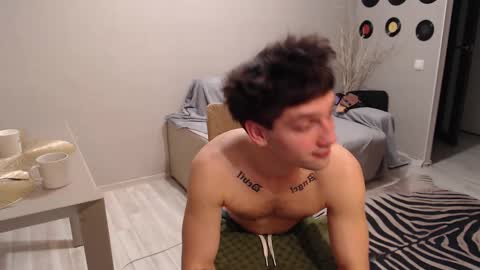 Snapshot of teddy_mode chatting on October 9, 6:39 pm Teddy online show from October 9, 6:39 pm