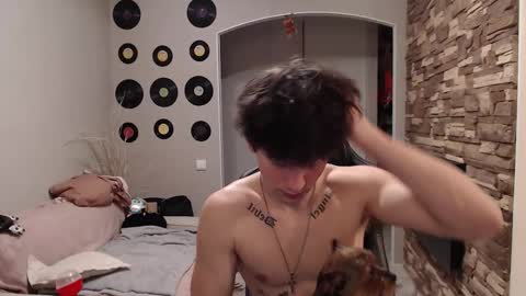 Snapshot of teddy_mode chatting on December 2, 7:57 am Teddy online show from December 2, 7:57 am