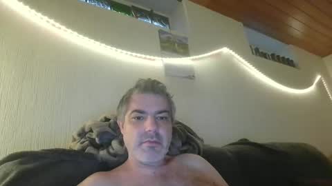 Snapshot of teeforyou chatting on October 23, 3:44 pm Peter online show from October 23, 3:44 pm