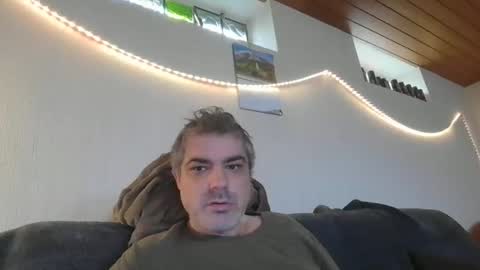 Snapshot of teeforyou chatting on November 2, 10:28 am Peter online show from November 2, 10:28 am