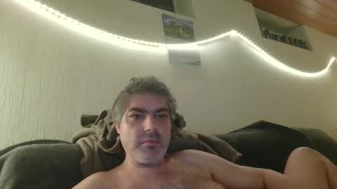 Snapshot of teeforyou chatting on November 14, 6:01 am Peter online show from November 14, 6:01 am