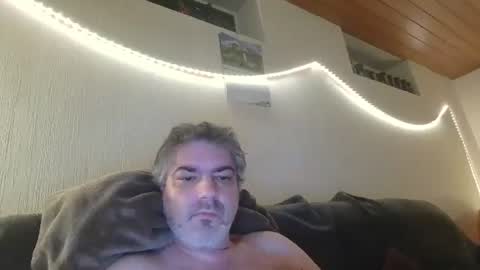 Snapshot of teeforyou chatting on November 18, 11:15 pm Peter online show from November 18, 11:15 pm