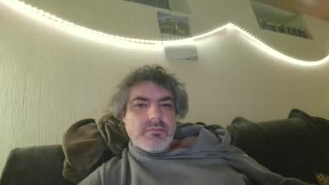 Peter online show from March 1, 11:07 pm