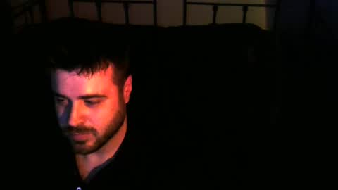 Snapshot of tehvillain chatting on January 17, 2:18 am tehvillain online show from January 17, 2:18 am