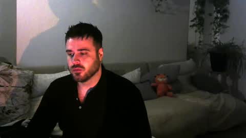 Snapshot of tehvillain chatting on January 29, 12:12 am tehvillain online show from January 29, 12:12 am