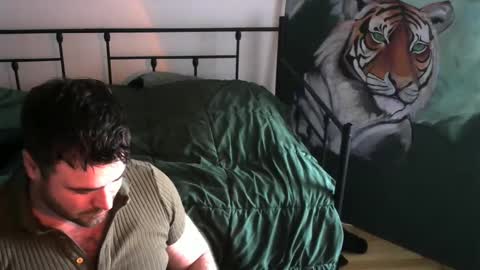 Snapshot of tehvillain chatting on February 4, 9:10 pm tehvillain online show from February 4, 9:10 pm