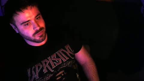 Snapshot of tehvillain chatting on February 8, 2:36 am tehvillain online show from February 8, 2:36 am