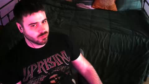 Snapshot of tehvillain chatting on February 9, 6:37 pm tehvillain online show from February 9, 6:37 pm