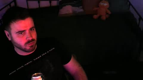 Snapshot of tehvillain chatting on February 11, 8:10 pm tehvillain online show from February 11, 8:10 pm