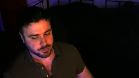 Snapshot of tehvillain chatting on February 17, 2:09 am tehvillain online show from February 17, 2:09 am