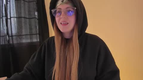 Snapshot of tekila__ chatting on March 7, 8:55 pm tekila__ online show from March 7, 8:55 pm