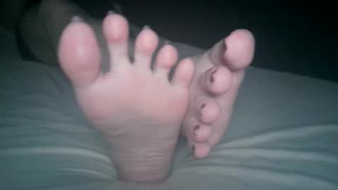 Viv West online show from November 24, 3:50 am