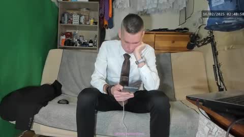 Virg Lszl online show from February 16, 1:47 am