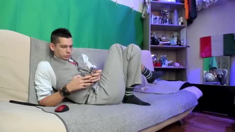 Virg Lszl online show from November 30, 12:20 pm