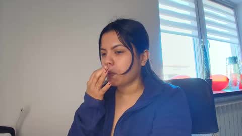 Snapshot of tell_me_goddess chatting on March 4, 1:28 pm Amazing SALOME online show from March 4, 1:28 pm