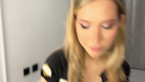 Tella online show from April 5, 6:05 pm