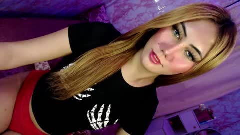 Snapshot of temptationoflust chatting on February 1, 7:26 am Im Dianna DONT FORGET TO FOLLOW ME online show from February 1, 7:26 am