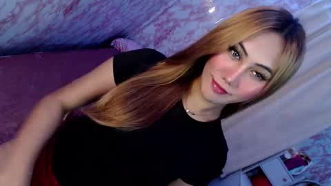 Snapshot of temptationoflust chatting on February 10, 4:19 am Im Dianna DONT FORGET TO FOLLOW ME online show from February 10, 4:19 am