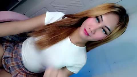 Snapshot of temptationoflust chatting on February 20, 5:12 am Im Dianna DONT FORGET TO FOLLOW ME online show from February 20, 5:12 am