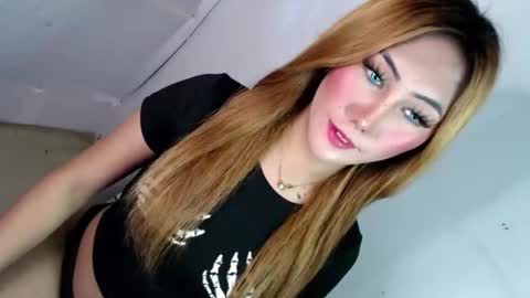 Snapshot of temptationoflust chatting on March 8, 5:17 am Im Dianna DONT FORGET TO FOLLOW ME online show from March 8, 5:17 am