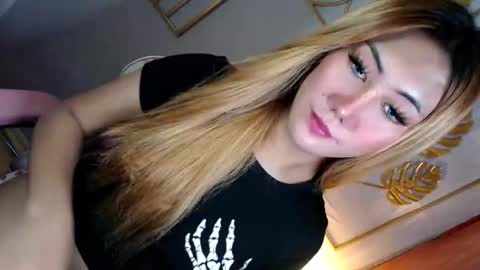 Snapshot of temptationoflust chatting on October 6, 5:49 am Im Dianna DONT FORGET TO FOLLOW ME online show from October 6, 5:49 am