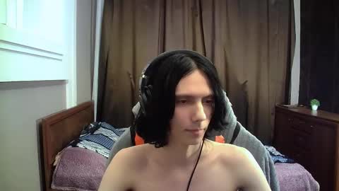 Snapshot of temptvelvet chatting on November 5, 2:11 am temptvelvet online show from November 5, 2:11 am