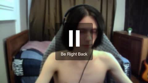 Snapshot of temptvelvet chatting on December 2, 2:45 pm temptvelvet online show from December 2, 2:45 pm