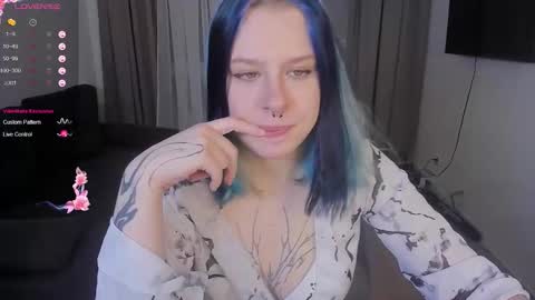  Sue  online show from January 17, 9:51 pm