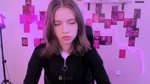 ur Louise online show from March 14, 9:48 am