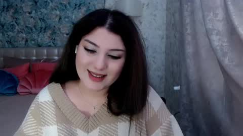 Snapshot of tenderlybae12 chatting on February 21, 12:17 pm Tenderlybae online show from February 21, 12:17 pm