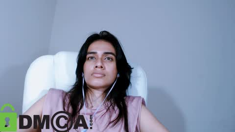 Lisa online show from January 2, 8:06 am