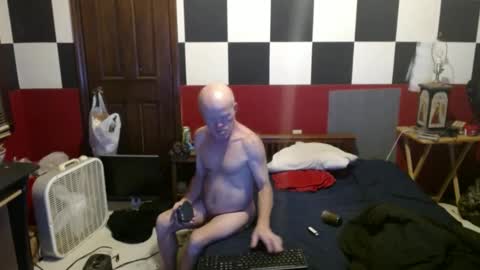 Snapshot of terdness2366 chatting on December 10, 10:06 am terdness2366 online show from December 10, 10:06 am