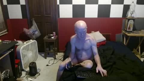 Snapshot of terdness2366 chatting on January 10, 10:39 am terdness2366 online show from January 10, 10:39 am