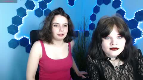 your love online show from May 4, 9:38 am