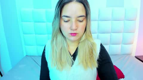 Teresa online show from February 18, 12:39 pm