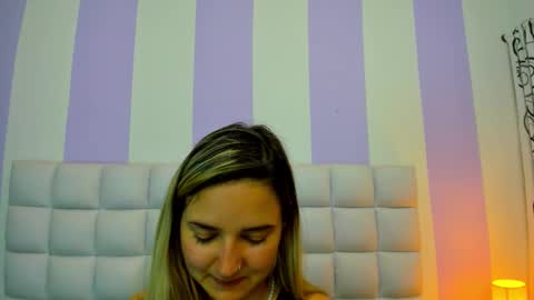 Teresa online show from November 18, 1:59 pm